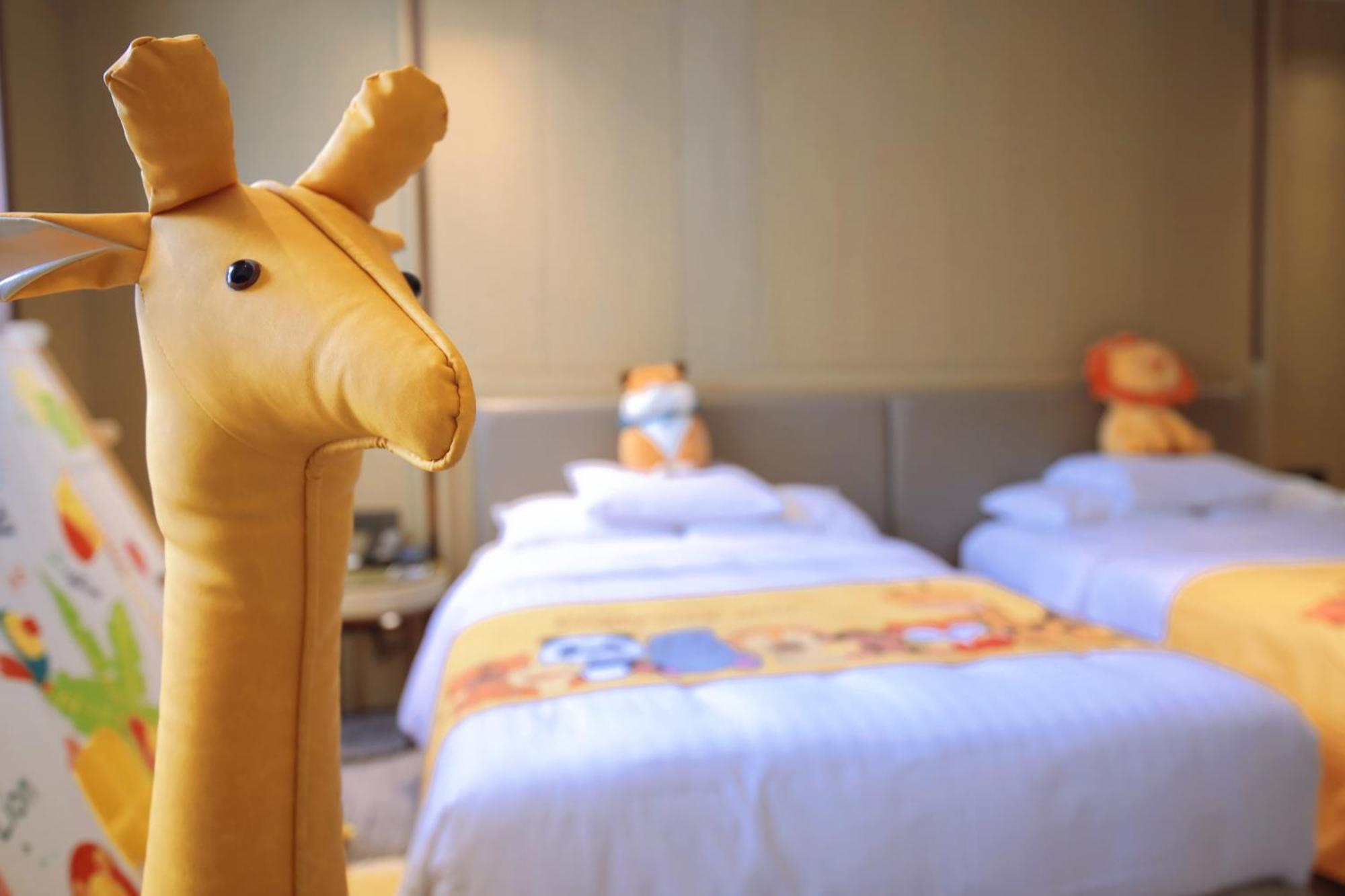 Courtyard By Marriott Shanghai International Tourism And Resorts Zone ภายนอก รูปภาพ